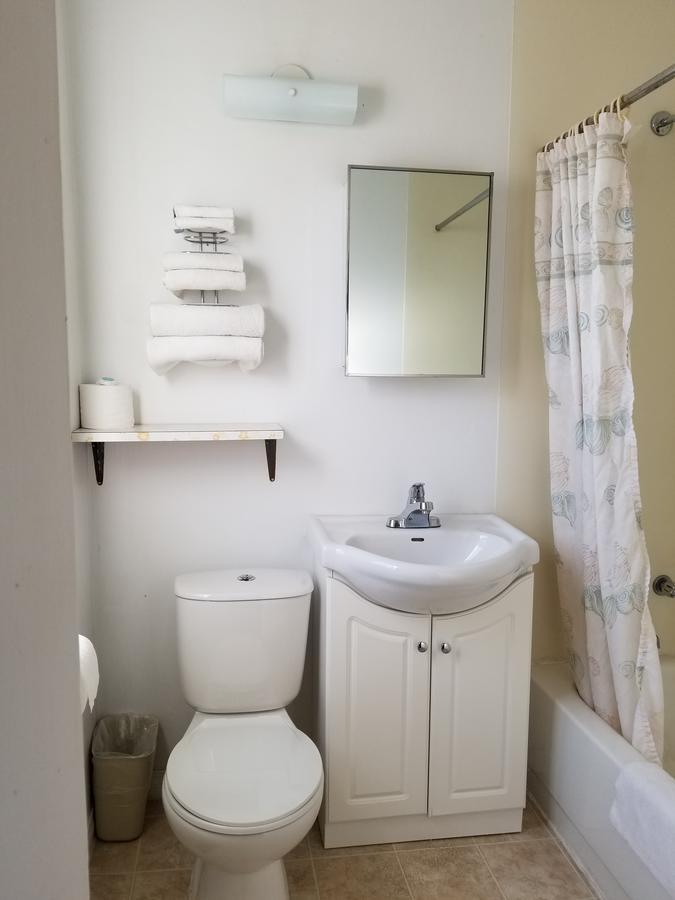 Melsask Motel Melville Extérieur photo
